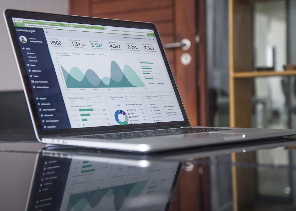 Business owner reviewing clear financials with the SMB Numbers team